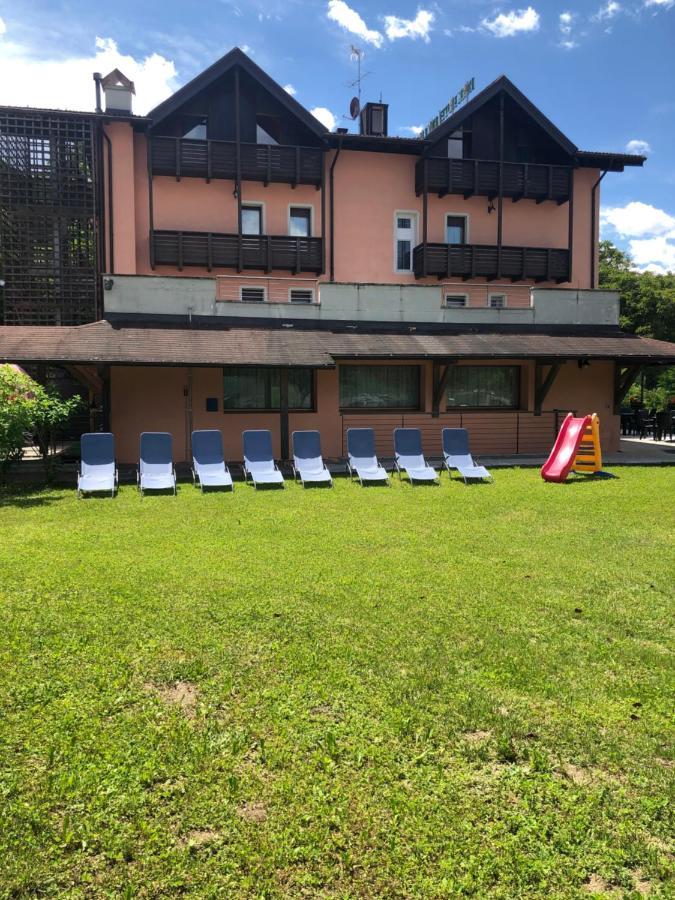 Park Hotel Bellevue Dimaro Kültér fotó